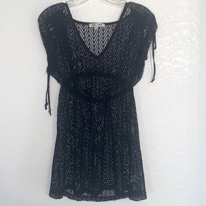 Black Swimsuit Coverup Size Small. NWOT 🖤